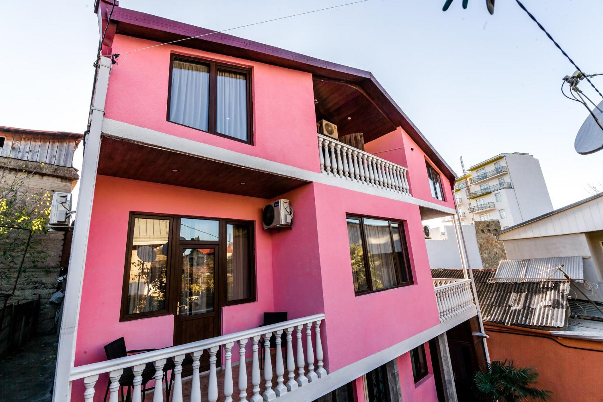 George Hotel Tbilisi Esterno foto